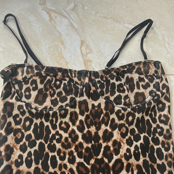 Cheetah Mini Dress with underwire chest - Picture 2 of 2